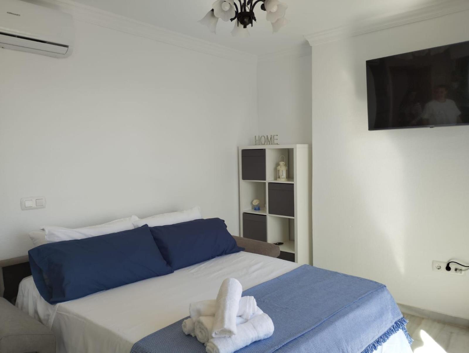 Apartamentos Playacala La Cala Del Moral Exteriör bild